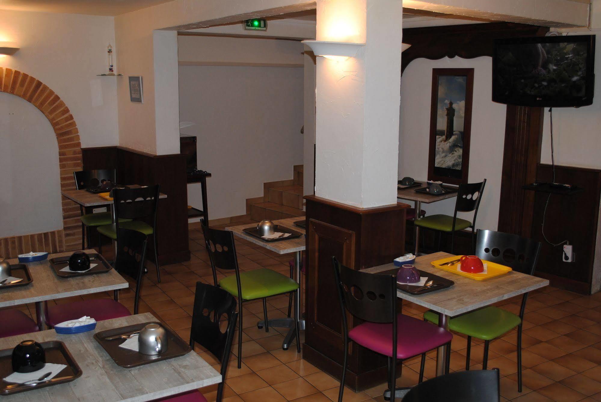Hotel Le Goelo - Port De